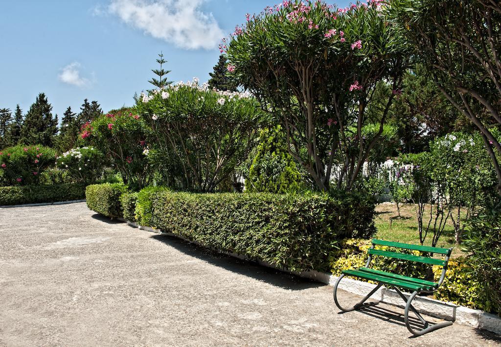 Hotel Villaggio Club Altalia Residence Brancaleone Extérieur photo